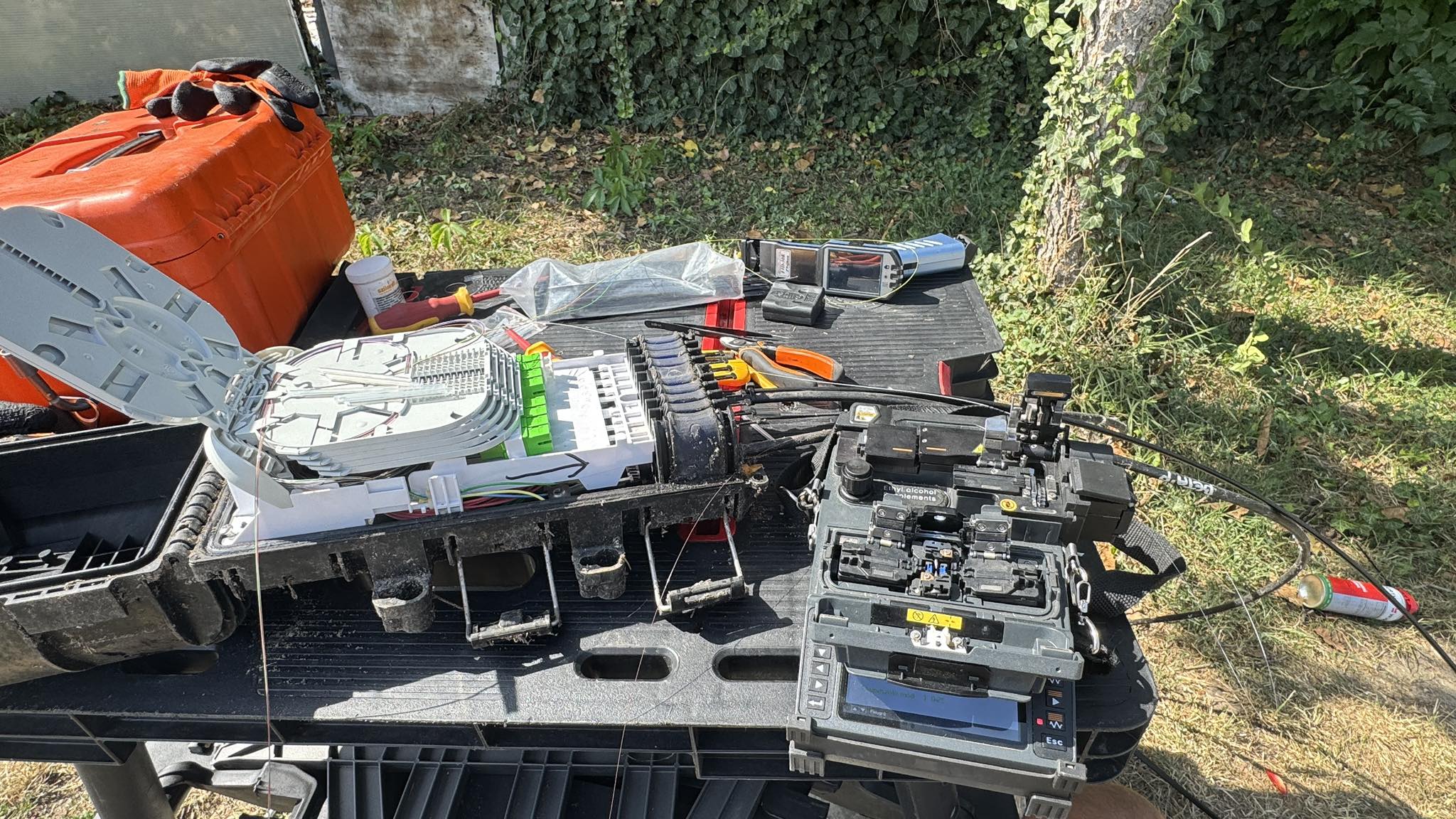 Sávalap ásás Pannonhalmán